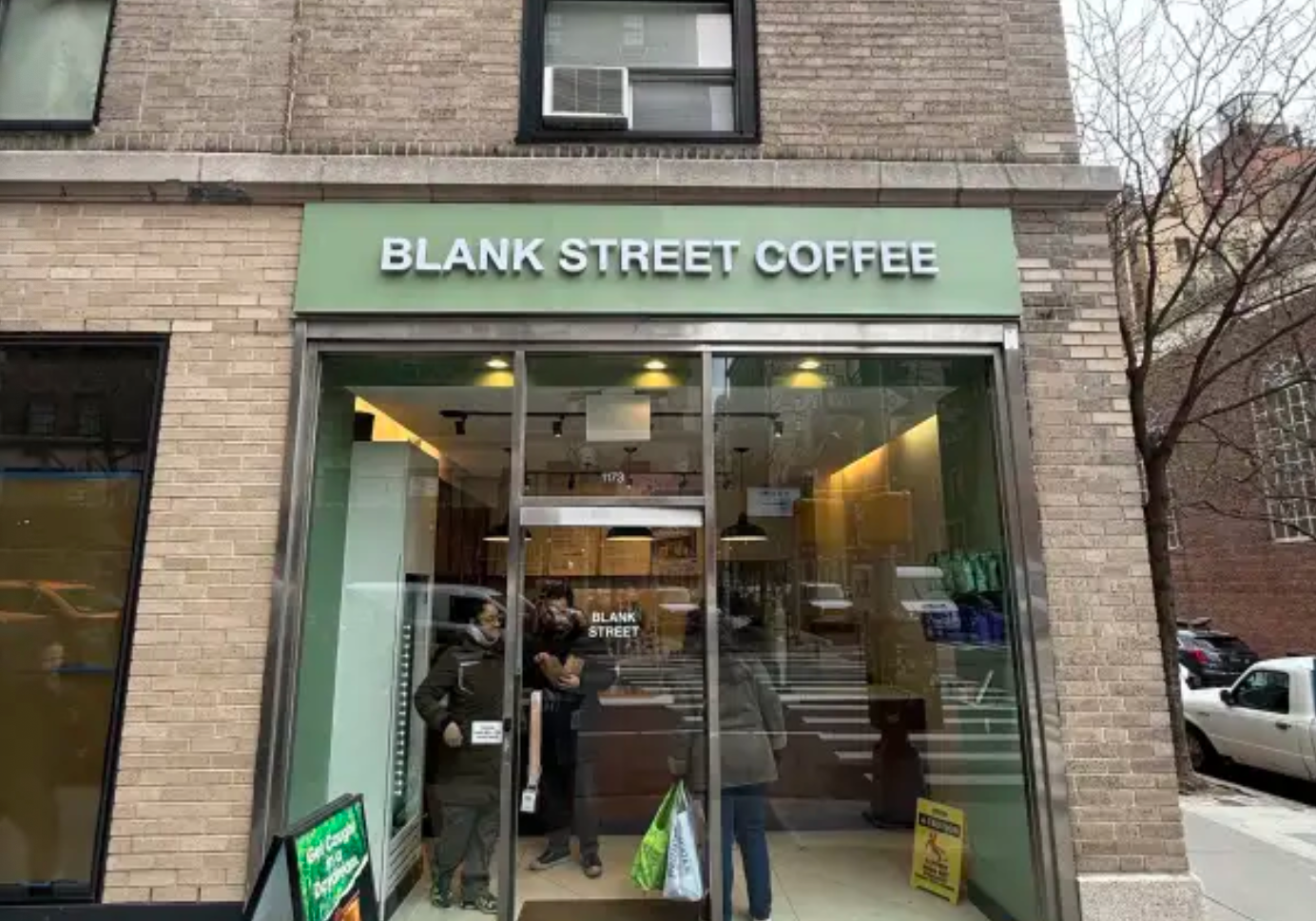 Blank Street 80th & Lex